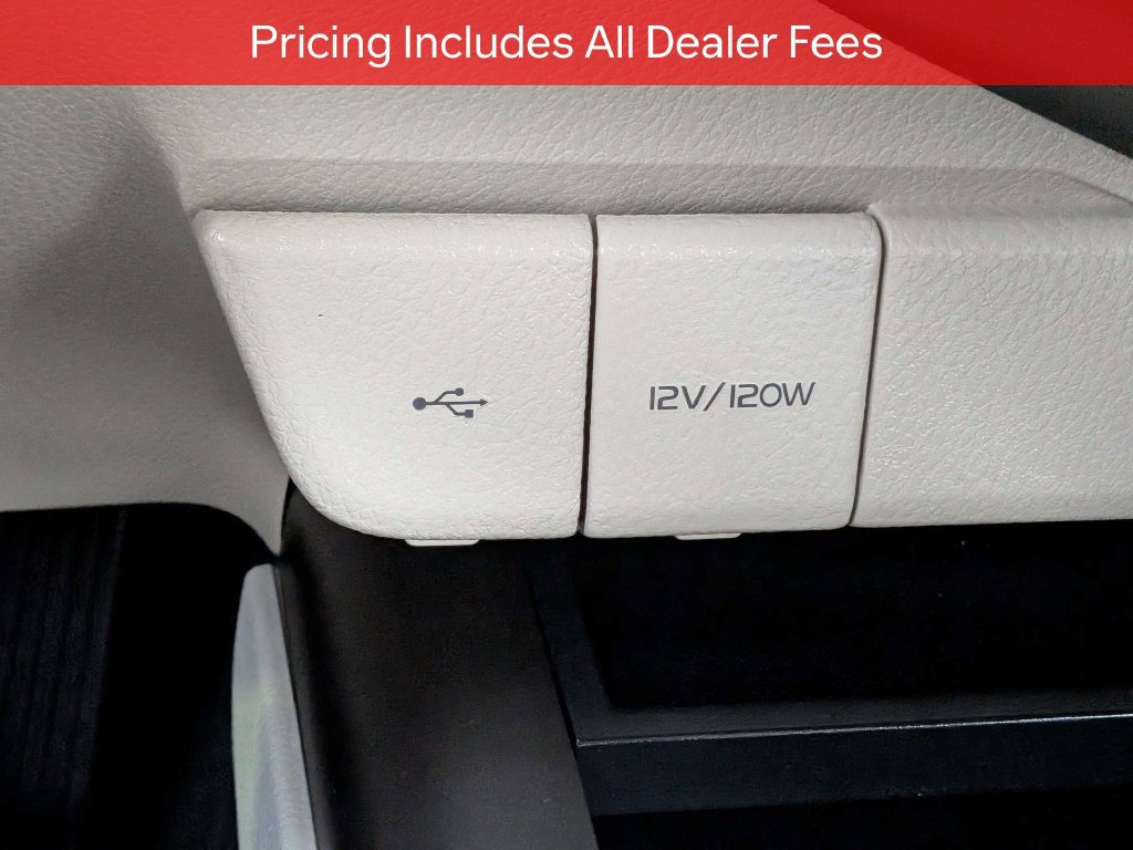 Used 2022 Toyota Camry LE FWD image 23