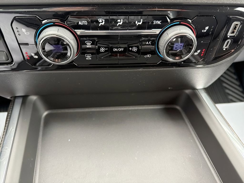 New 2026 Chevrolet Silverado 2500 LT w/ All Star Edition image 17