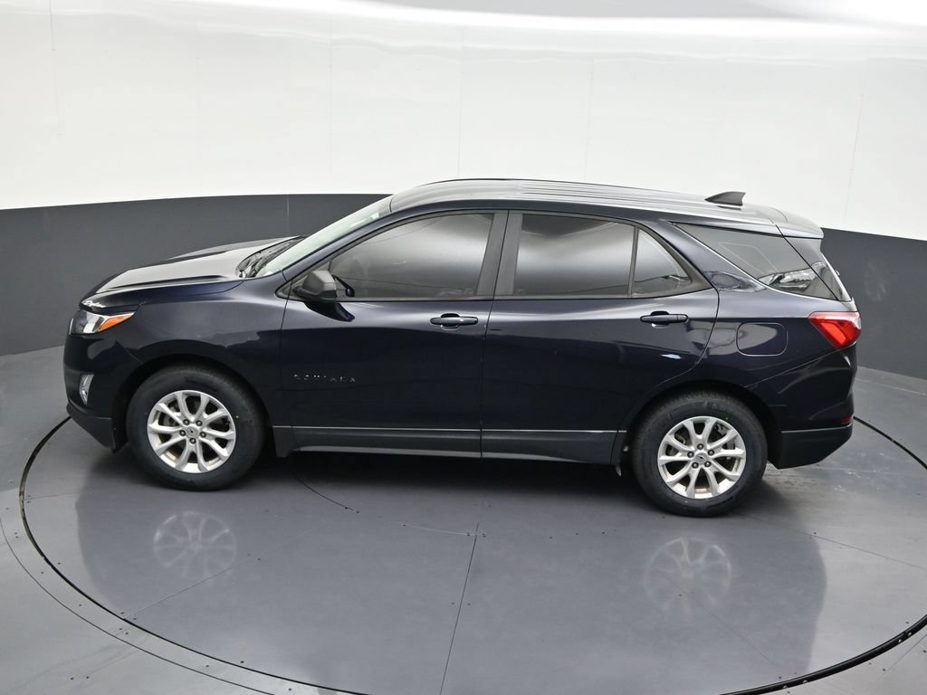 Used 2020 Chevrolet Equinox LS FWD image 16