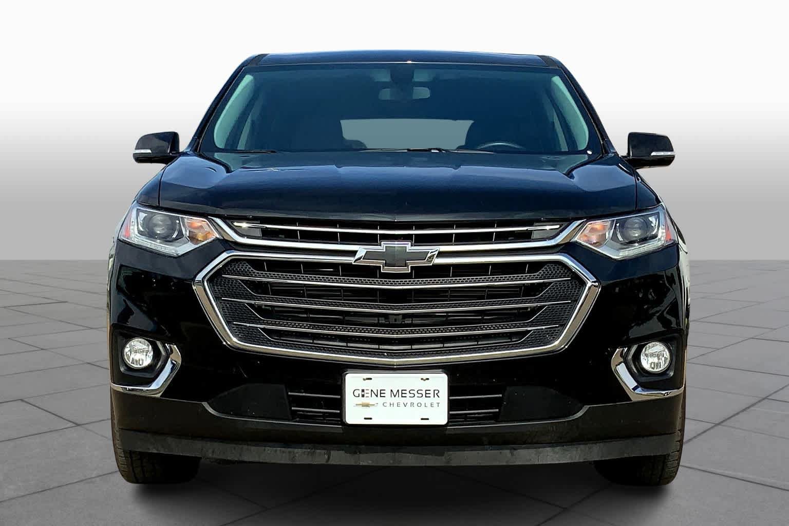 Used 2019 Chevrolet Traverse LT FWD image 3