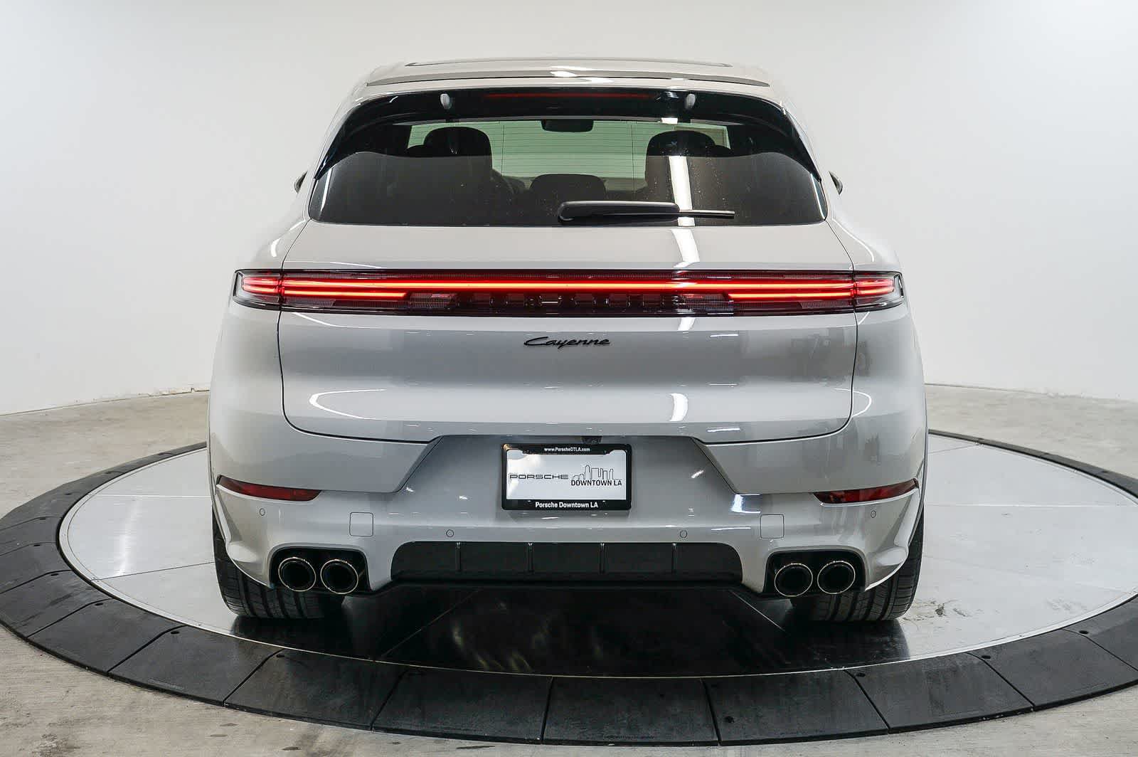 New 2026 Porsche Cayenne AWD/4WD image 10