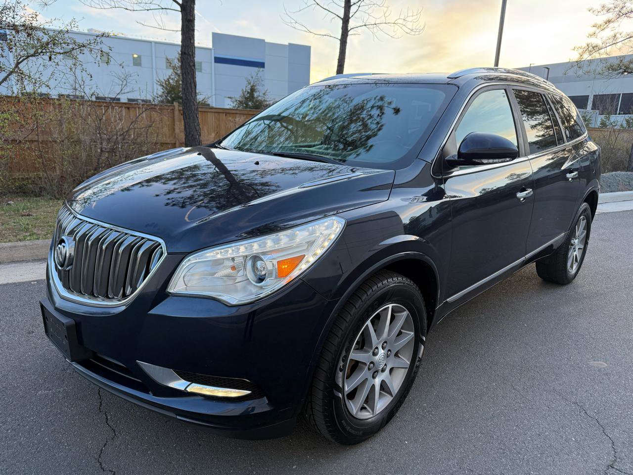 Used 2016 Buick Enclave Leather image 4