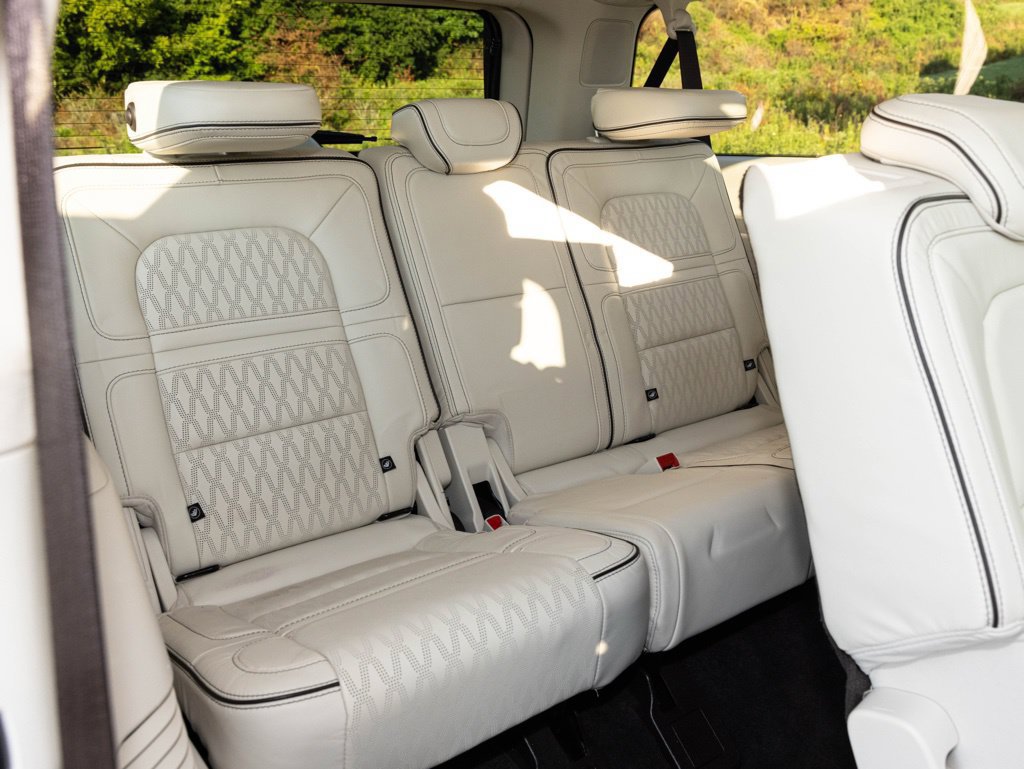Used 2022 Lincoln Navigator L Black Label AWD/4WD image 60