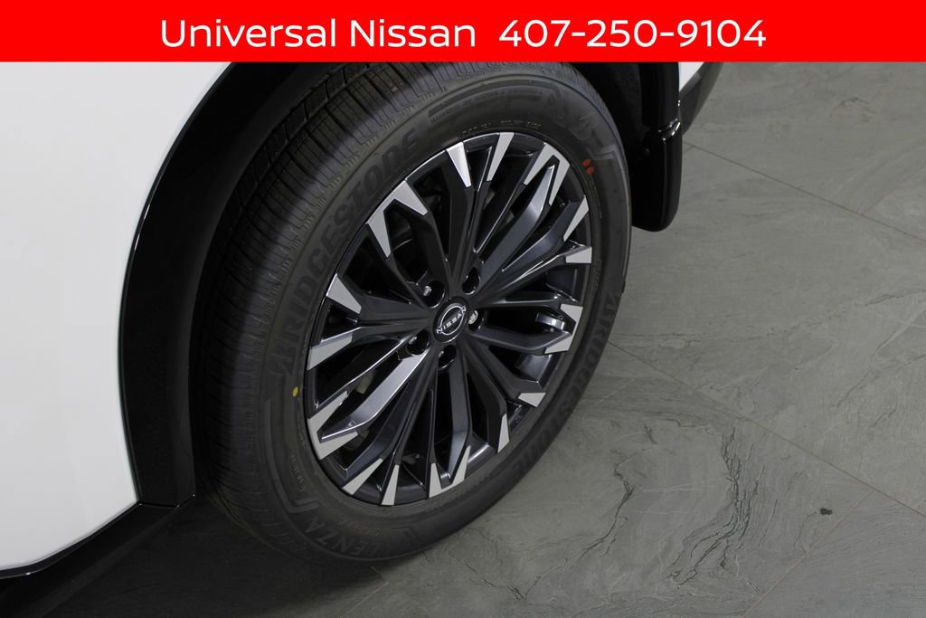 New 2026 Nissan Rogue Platinum image 8