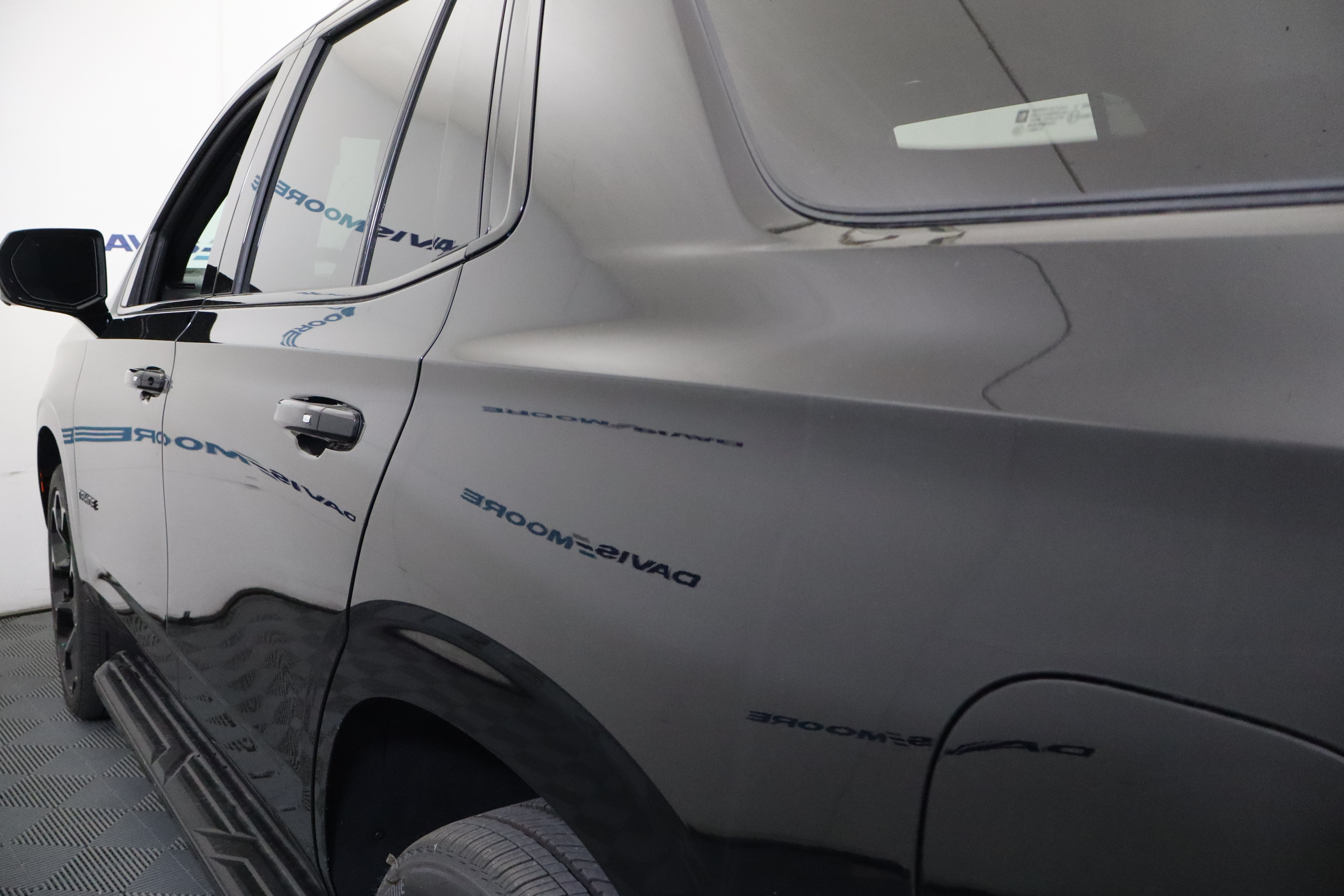 New 2026 Chevrolet Tahoe RST w/ RST Capability Package AWD/4WD image 11