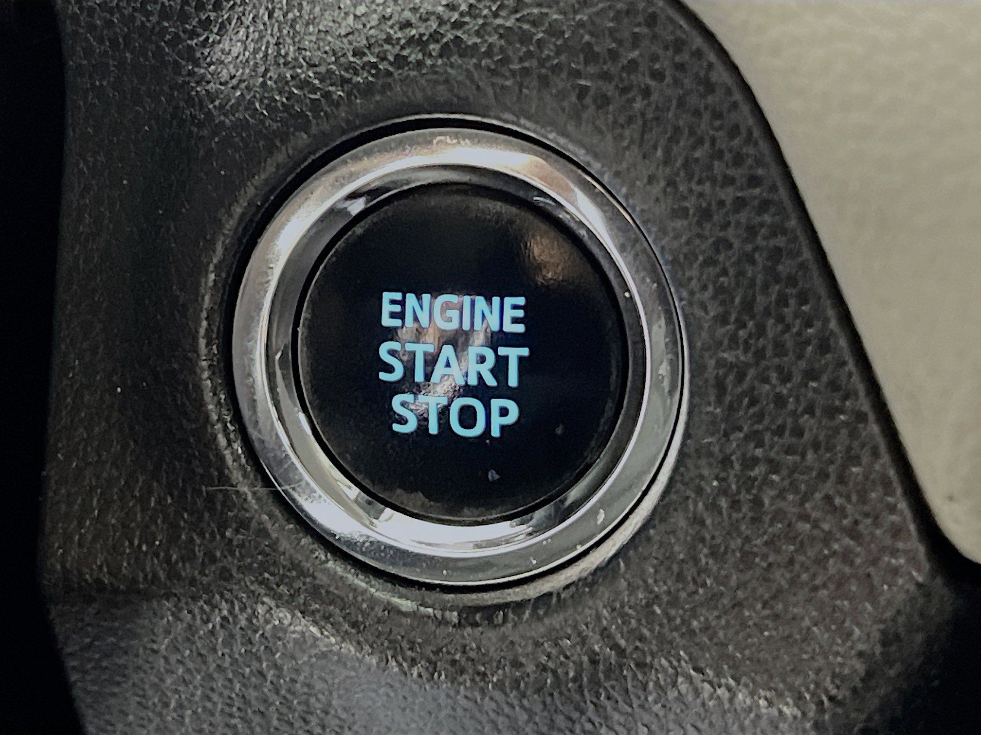 Used 2019 Toyota RAV4 XLE image 22