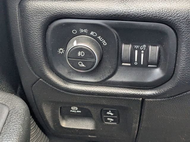 Used 2019 RAM 1500 Big Horn image 26