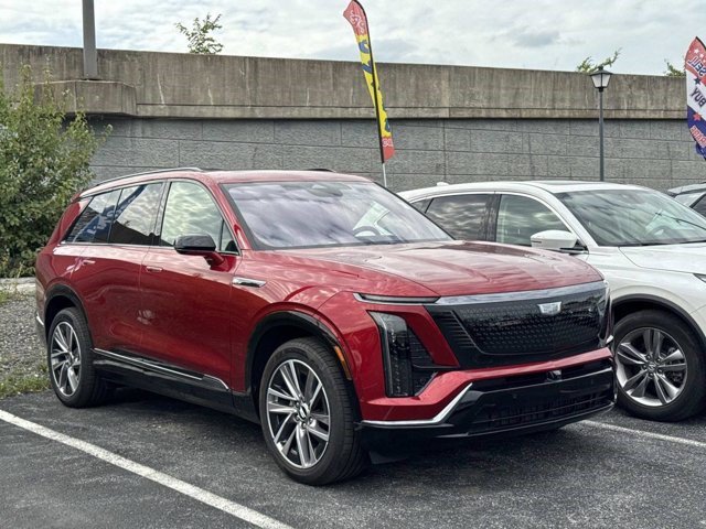 Certified 2026 Cadillac Vistiq Sport w/ LPO, Floor Liner Package AWD/4WD image 3