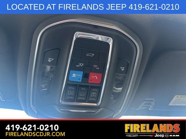 Used 2022 Jeep Wagoneer Series III w/ Premium Group I image 6