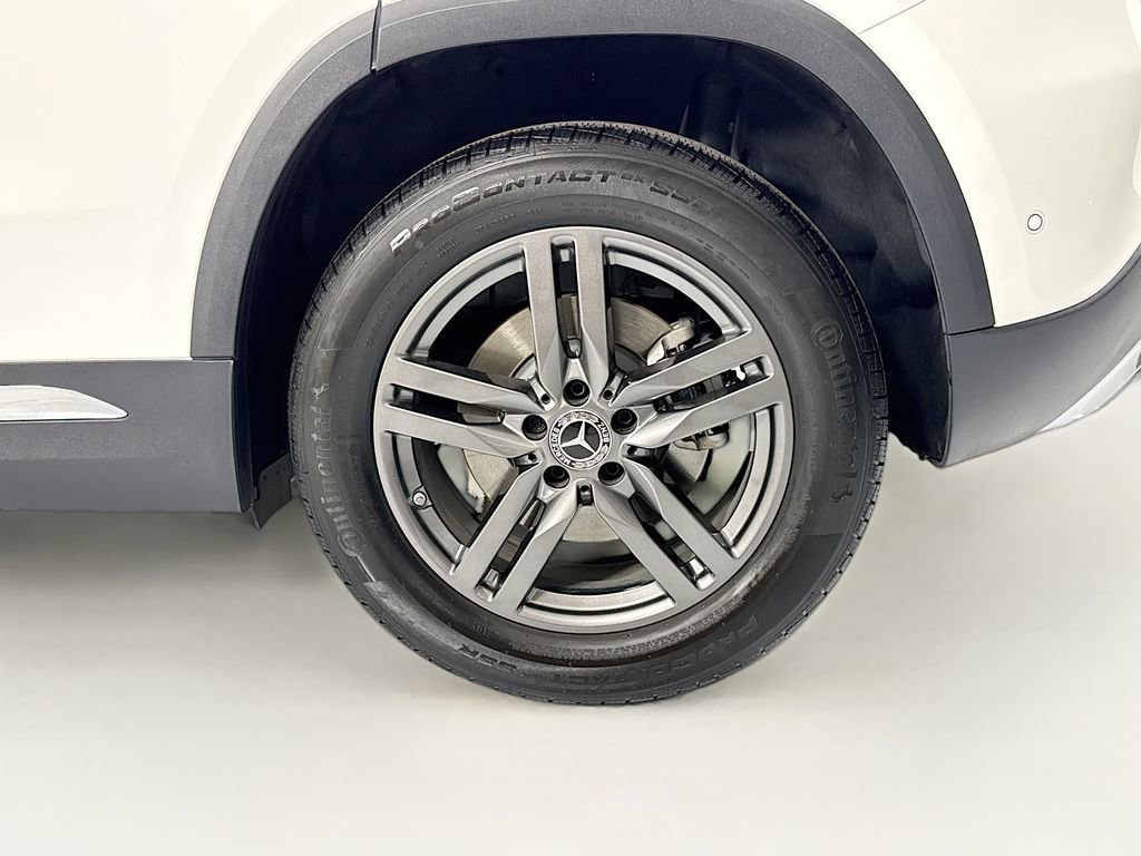 Used 2025 Mercedes-Benz GLA 250 image 32