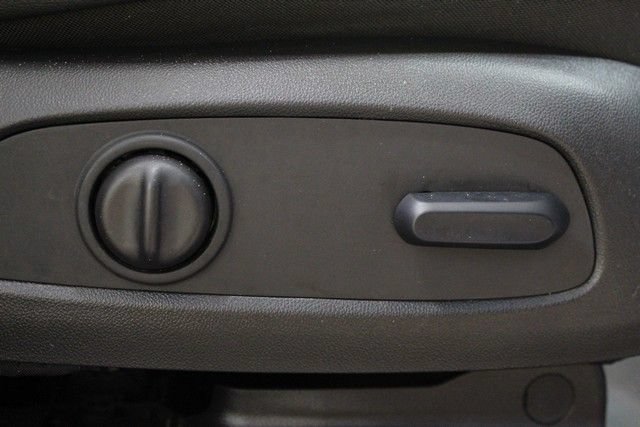Used 2023 Buick Encore GX Essence w/ Experience Buick Package FWD image 11
