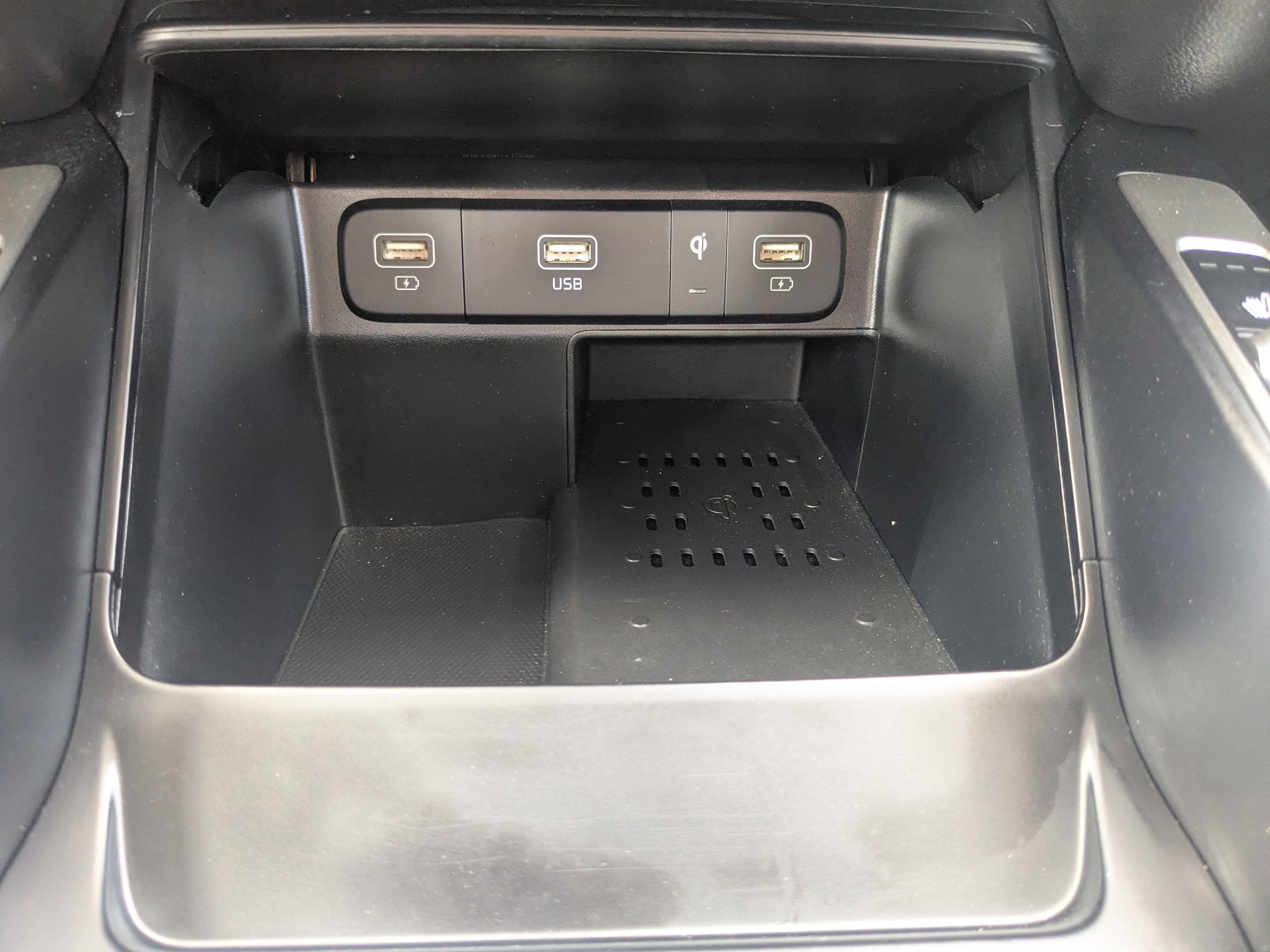 Certified 2023 Kia Sorento S image 28