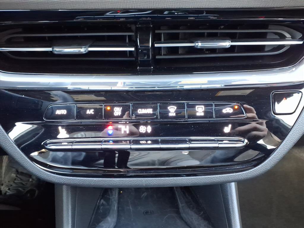 Certified 2025 Buick Envista Avenir image 22