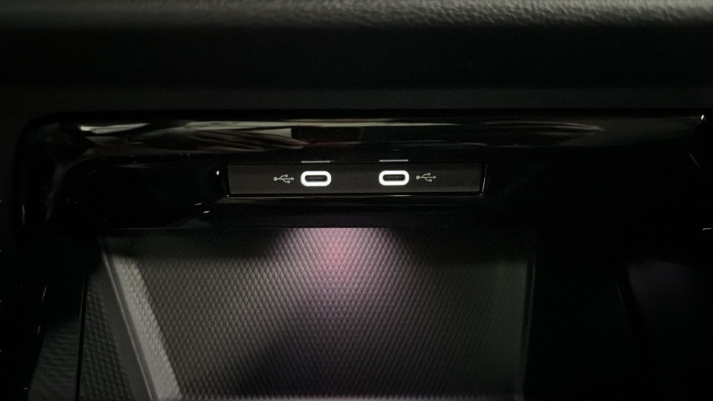New 2026 Volkswagen GTI SE FWD image 29