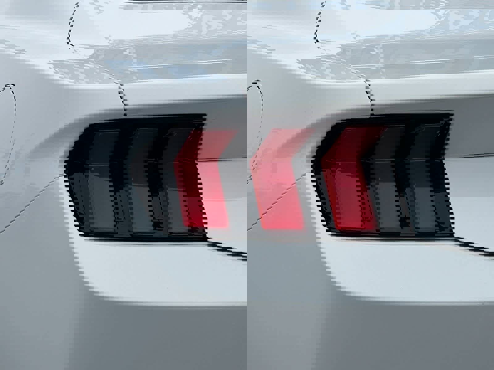 Used 2024 Ford Mustang Coupe image 25