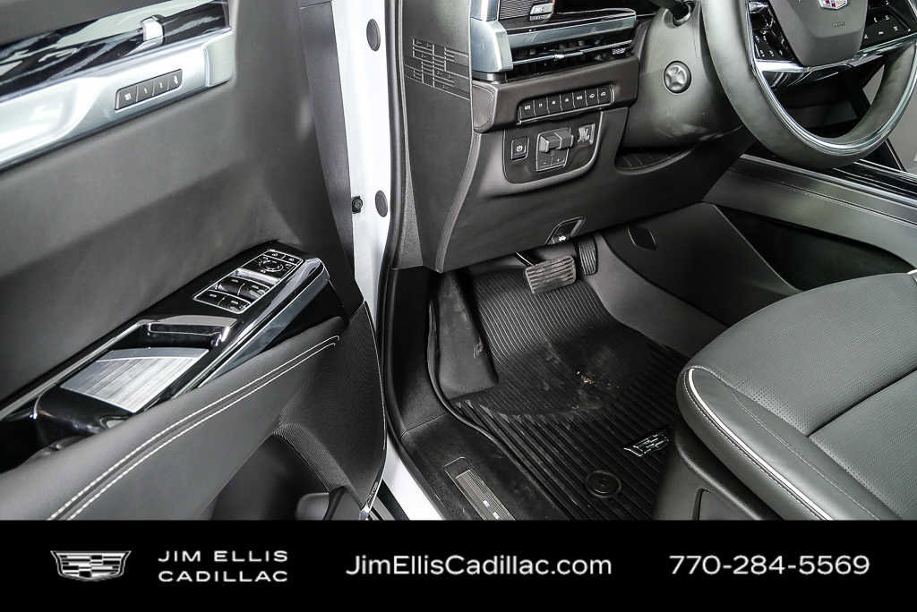 Used 2026 Cadillac Escalade Sport w/ Touring Package image 8