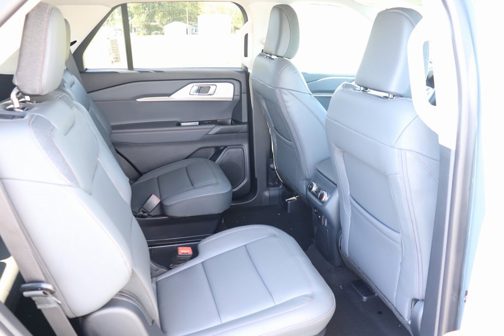 New 2026 Ford Explorer Active image 22