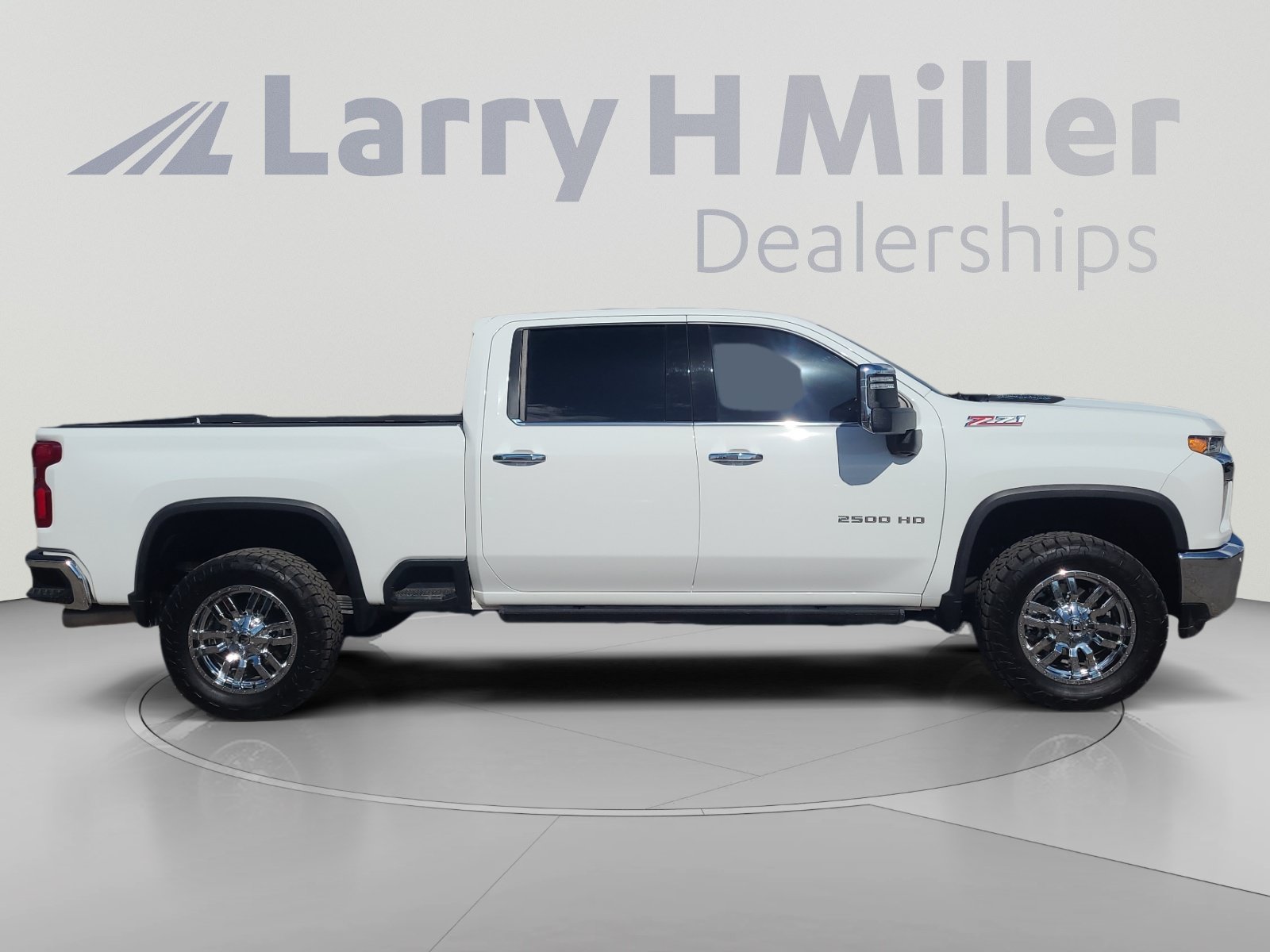 Used 2022 Chevrolet Silverado 2500 LTZ AWD/4WD image 6