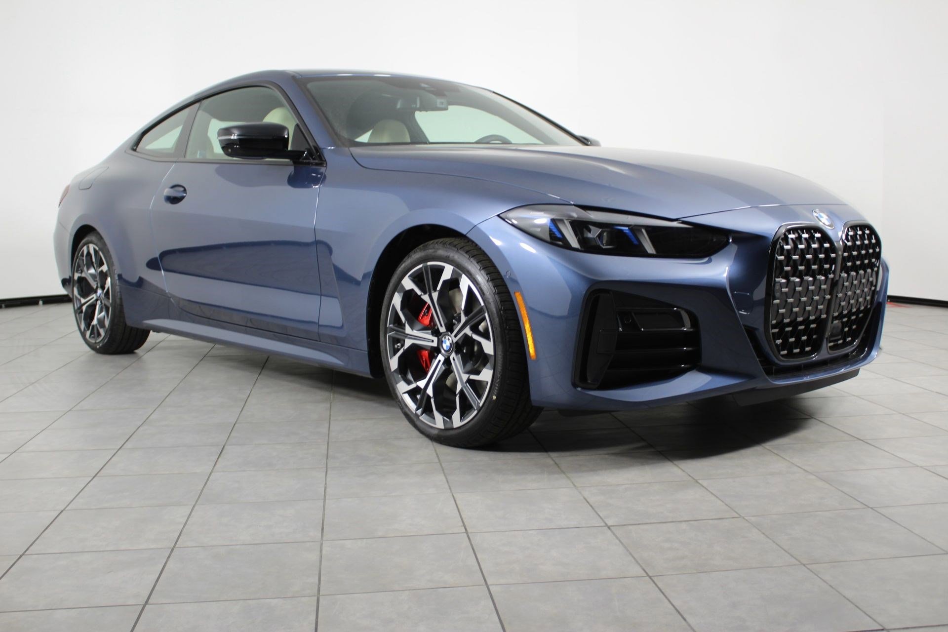 New 2026 BMW 430i Coupe w/ M Sport Package RWD image 7