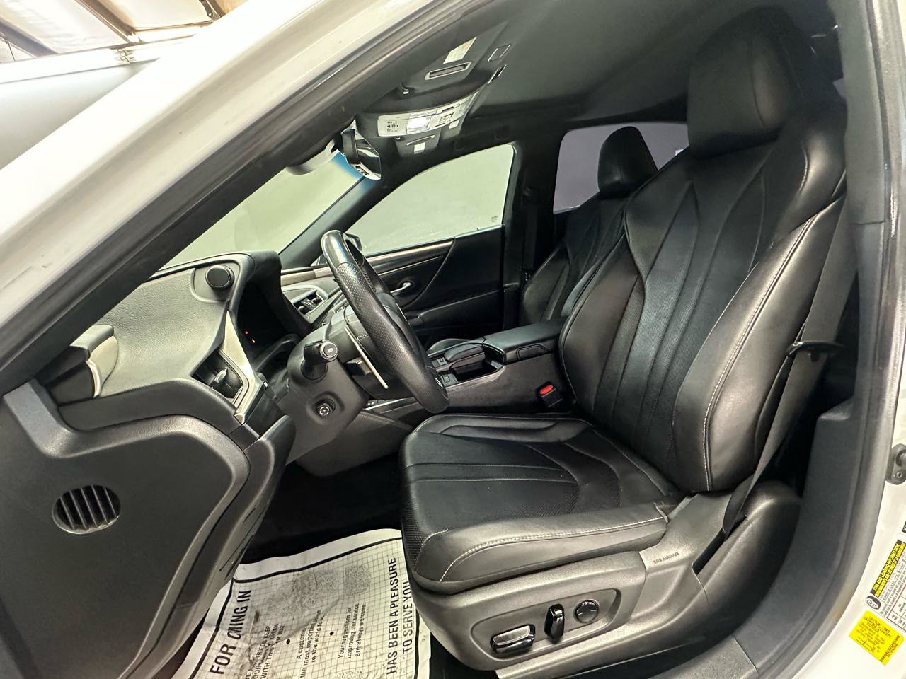 Used 2021 Lexus ES 350 F Sport w/ Accessory Package 2 FWD image 19