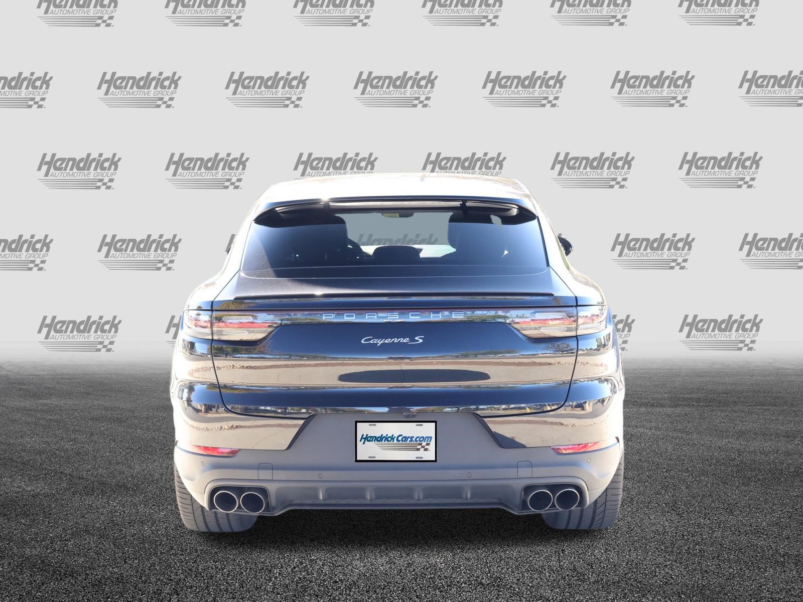 Used 2022 Porsche Cayenne S AWD/4WD image 8