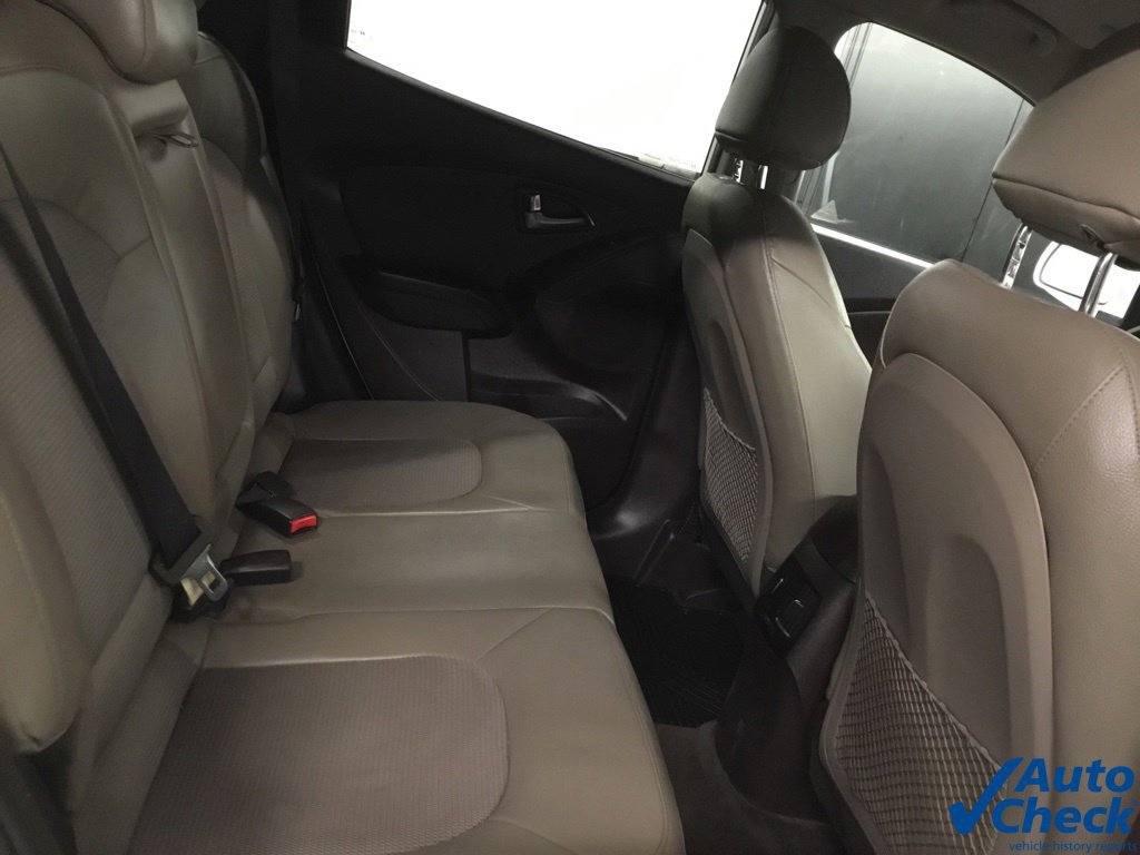 Used 2015 Hyundai Tucson SE AWD/4WD image 31
