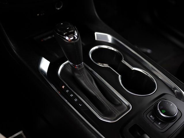 Used 2020 Chevrolet Traverse High Country image 24