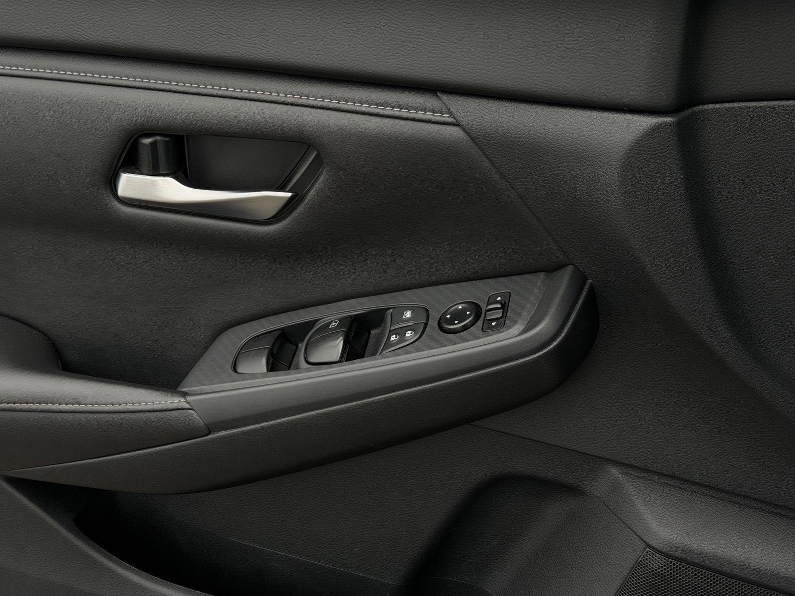 Used 2024 Nissan Sentra SV image 22