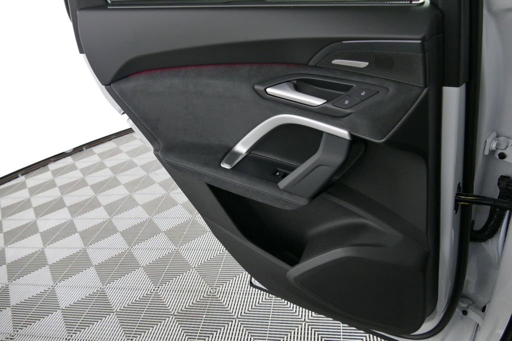 New 2026 Audi SQ5 Premium Plus image 6