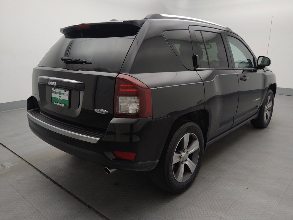 Used 2017 Jeep Compass High Altitude image 9