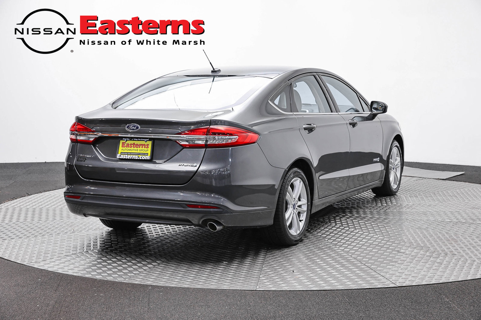 Used 2018 Ford Fusion S FWD image 5