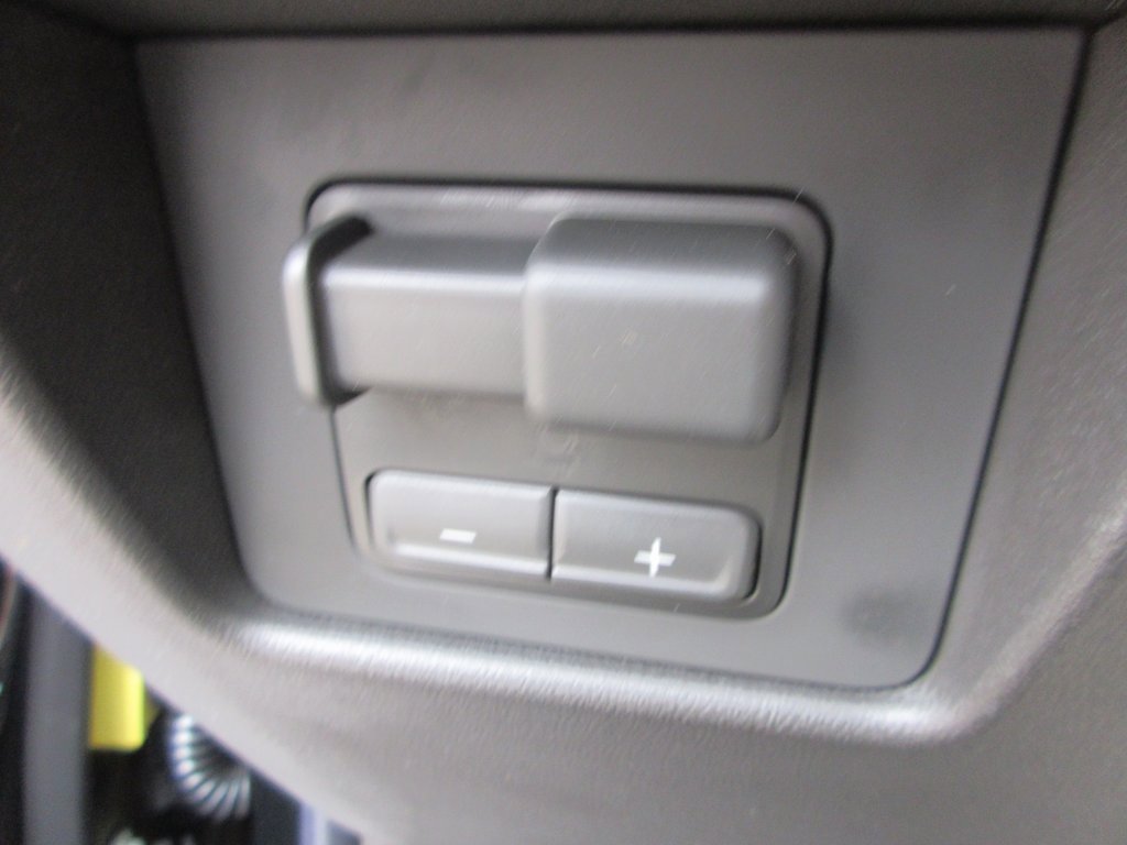 New 2026 GMC Canyon AT4 image 18