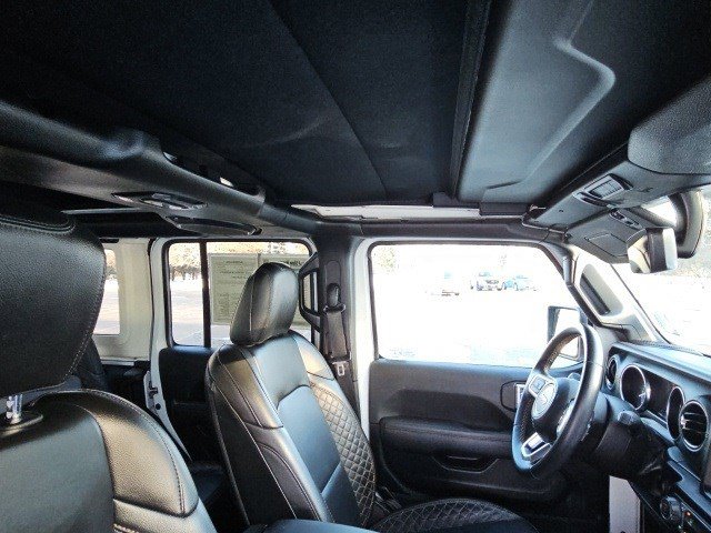 Used 2022 Jeep Wrangler Unlimited Sahara image 13