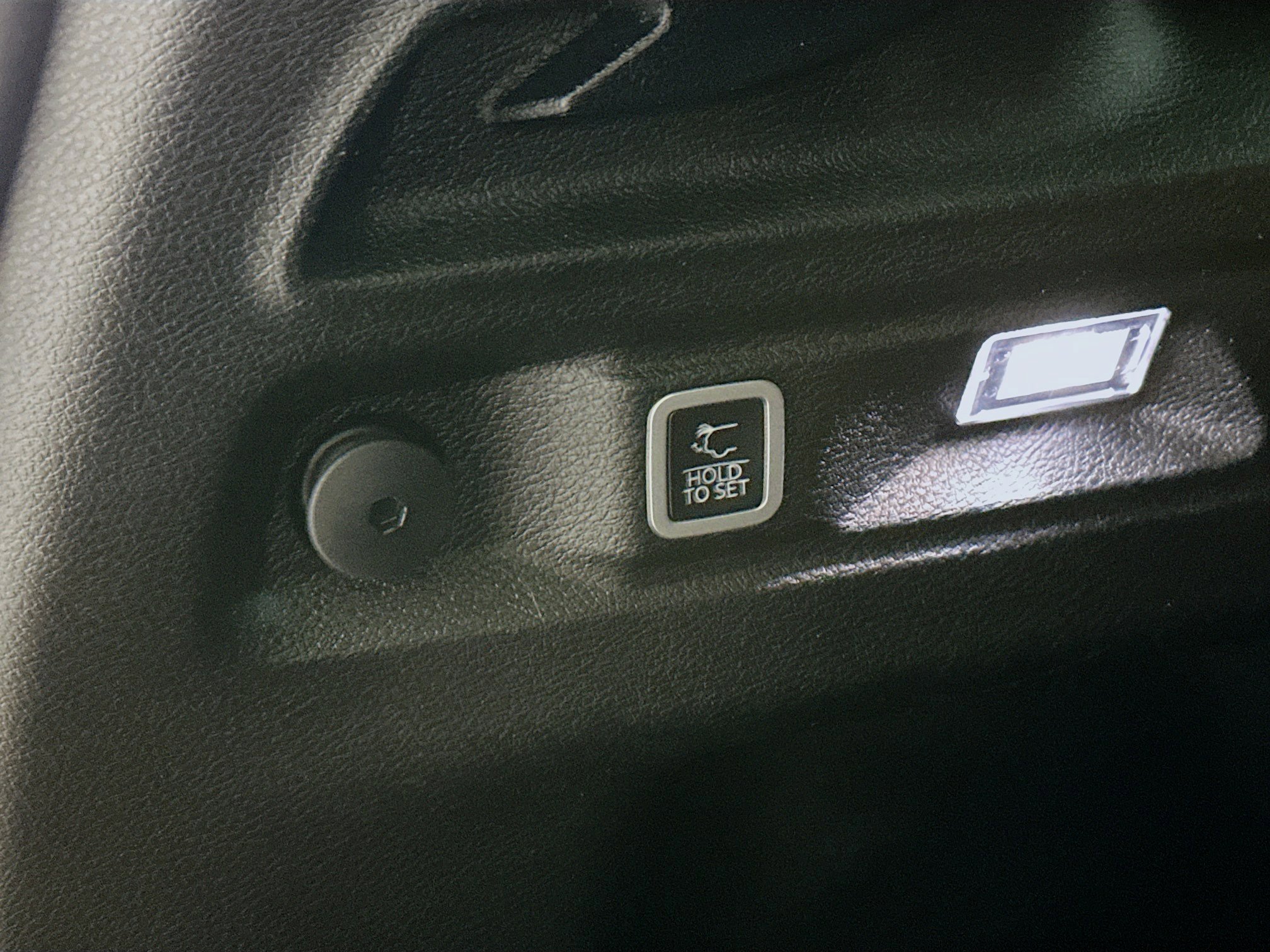 Used 2023 Jeep Grand Cherokee L Limited image 33