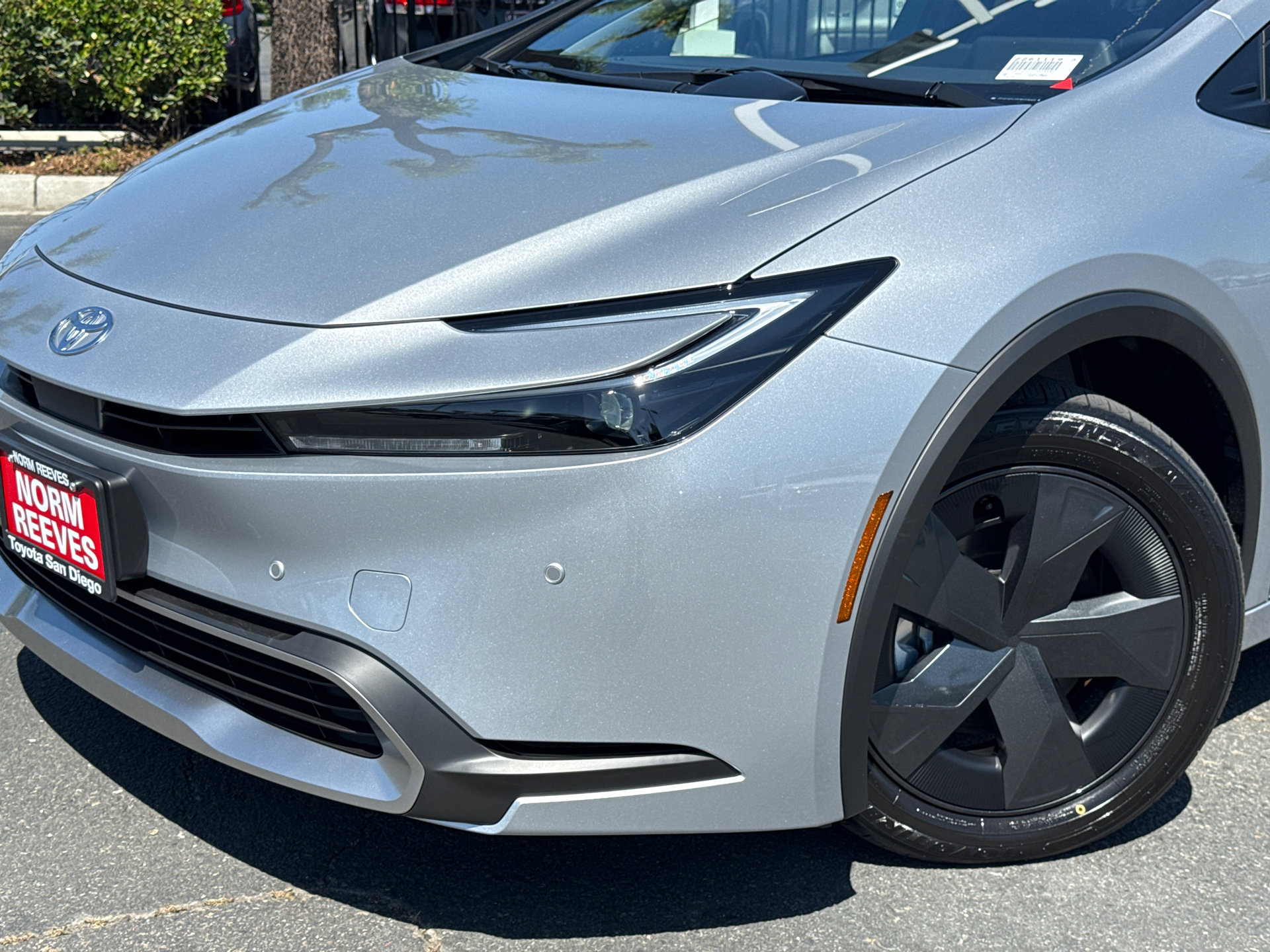 New 2026 Toyota Prius Plug-In Hybrid image 3