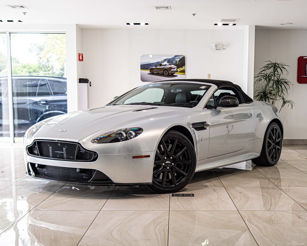 Used 2011 Aston Martin V8 Vantage S RWD image 1