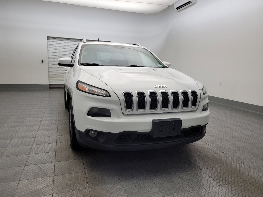 Used 2017 Jeep Cherokee Latitude w/ Comfort/Convenience Group image 14
