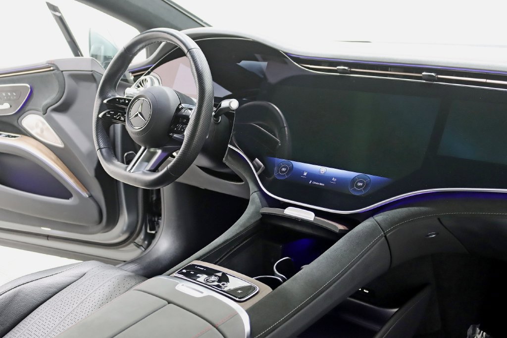 Used 2023 Mercedes-Benz EQS 580 4MATIC Sedan image 33
