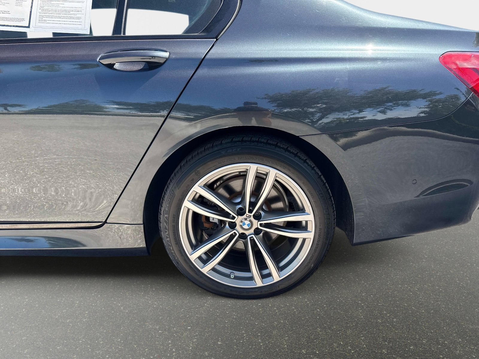 Used 2019 BMW 750i xDrive AWD/4WD image 10