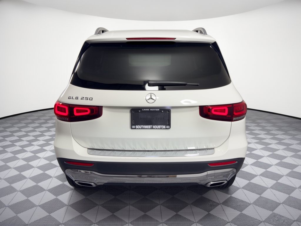 Used 2021 Mercedes-Benz GLB 250 image 11