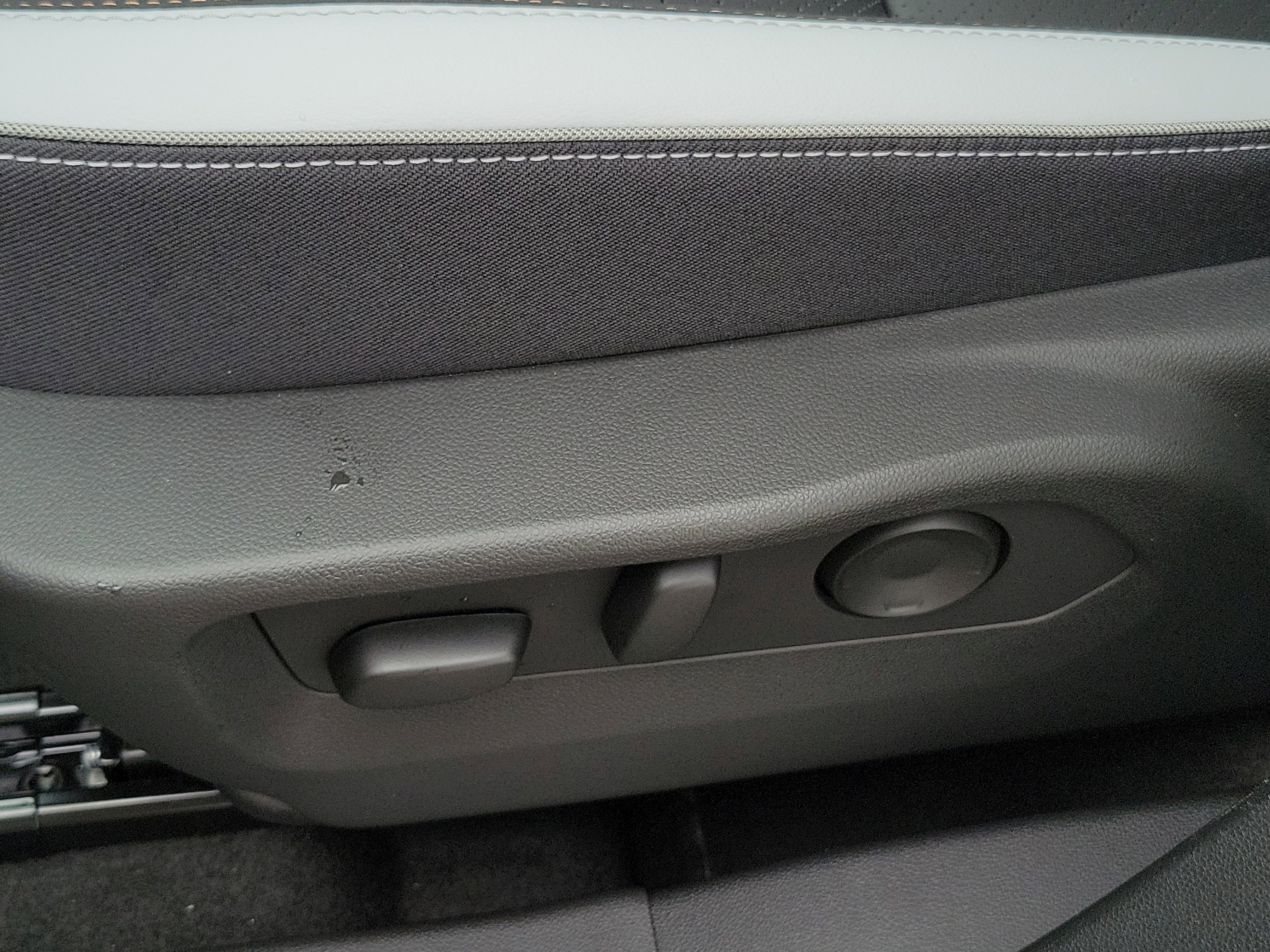 New 2026 Buick Envision Sport Touring AWD/4WD image 23