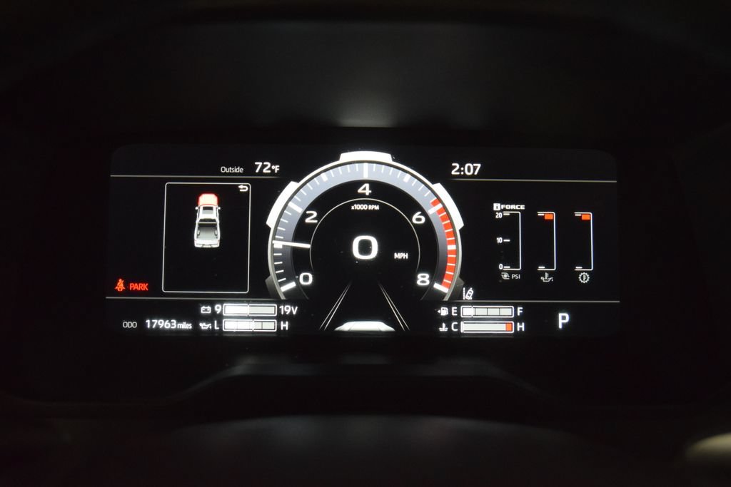 Used 2024 Toyota Tundra Platinum AWD/4WD image 48