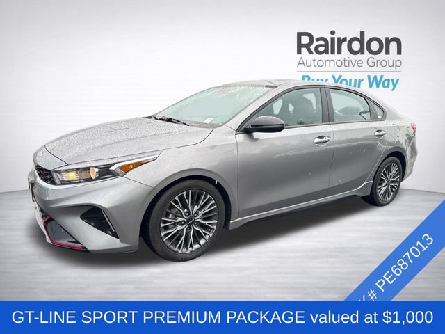 Used 2023 Kia Forte GT-Line w/ GT-Line Premium Package FWD image 3