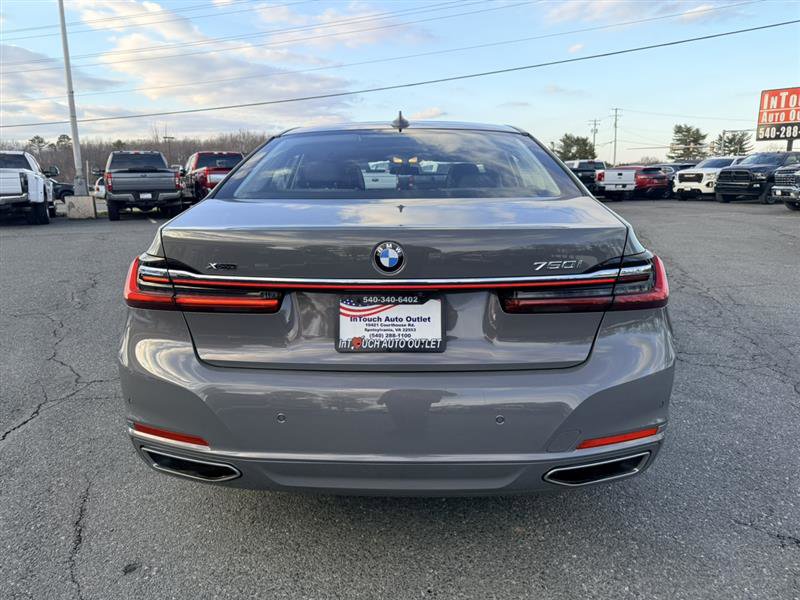 Used 2020 BMW 750i xDrive 750i xDrive AWD w/ Executive Package image 7