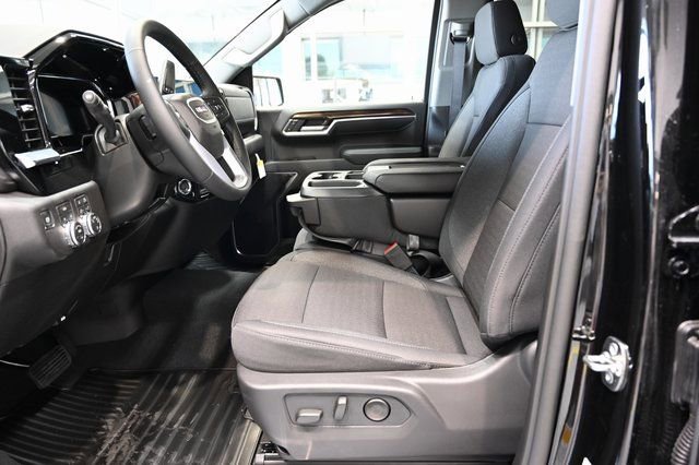 New 2026 GMC Sierra 1500 SLE w/ Preferred Package image 12