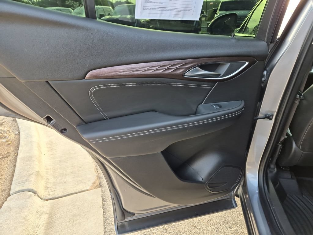 Used 2021 Buick Envision Avenir FWD image 33