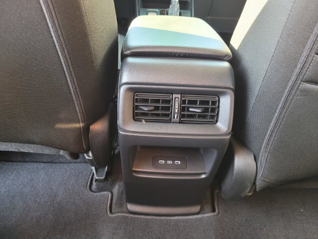 Used 2025 Honda CR-V EX image 17