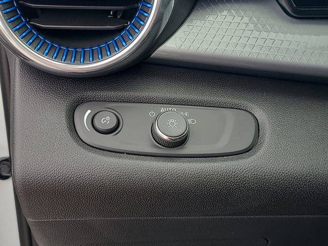 New 2026 Chevrolet Trax LT w/ Driver Confidence Package image 25