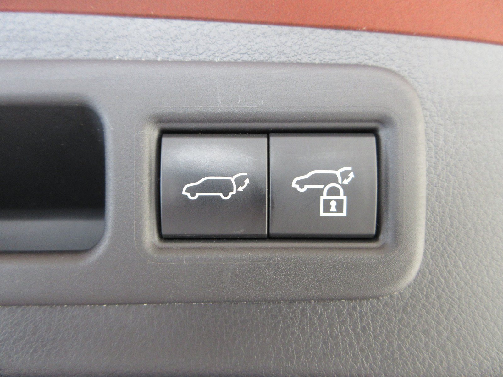 Used 2023 Lexus RX 500h F Sport w/ Accessory Package (Z1) AWD/4WD image 59