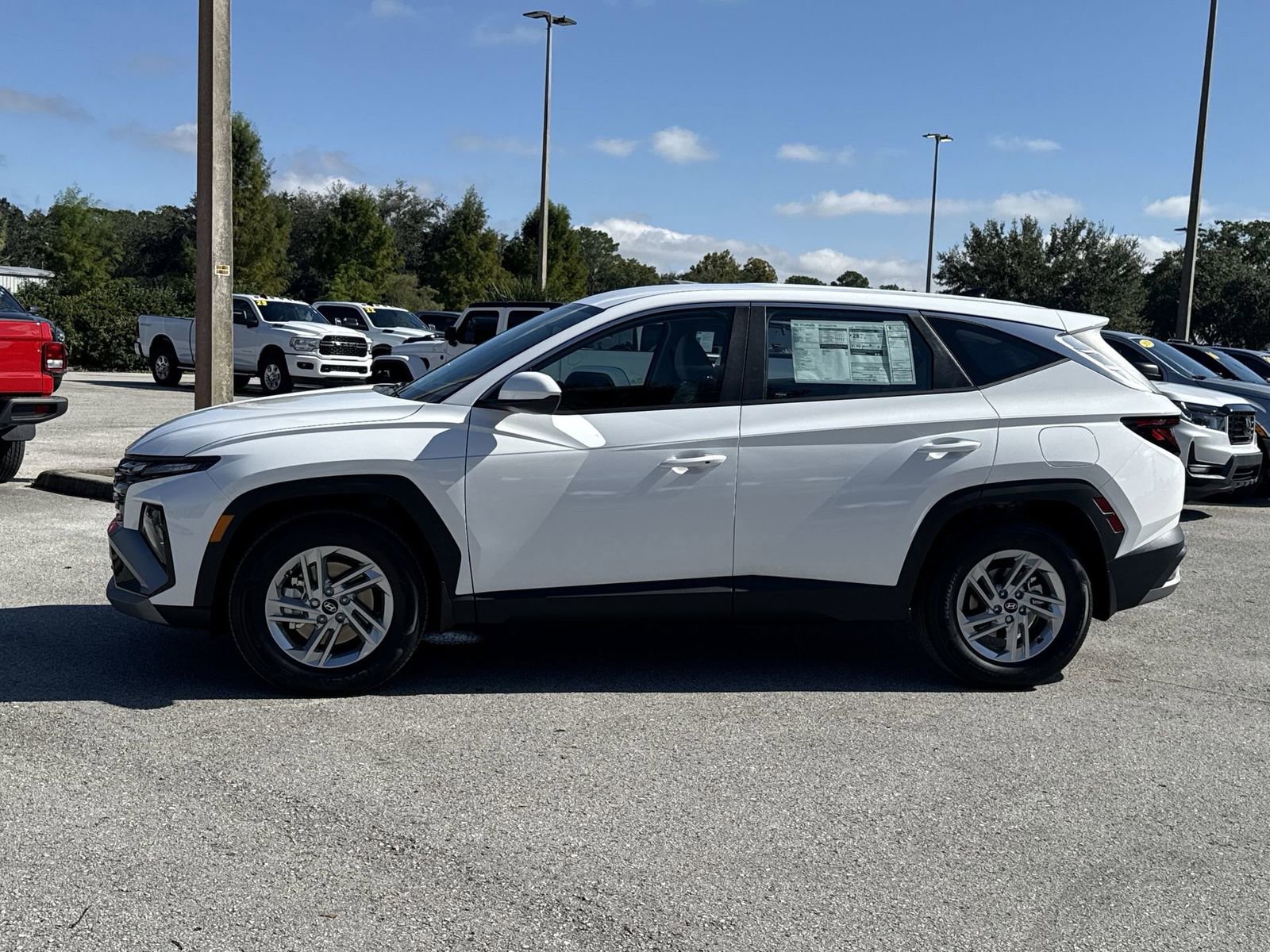 New 2026 Hyundai Tucson SE image 5